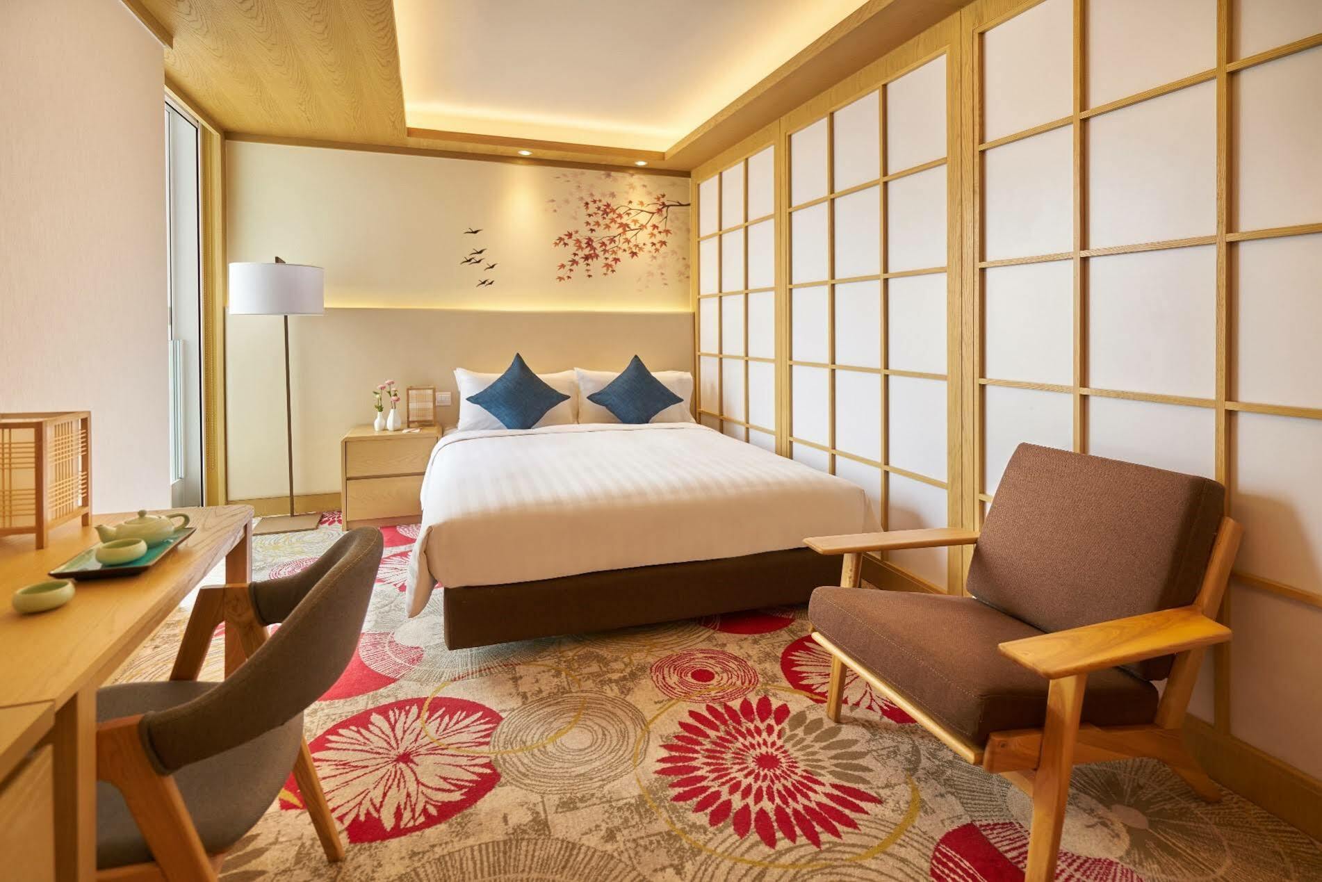 Hotel COZi Resort Tuen Mun Hong Kong Exterior foto